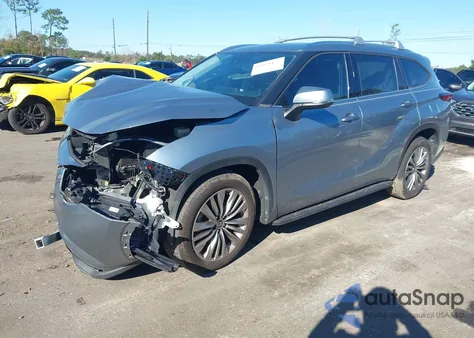 2022 Toyota Highlander Platinum from USA, damaged, VIN 5TDFZRAH0NS104730